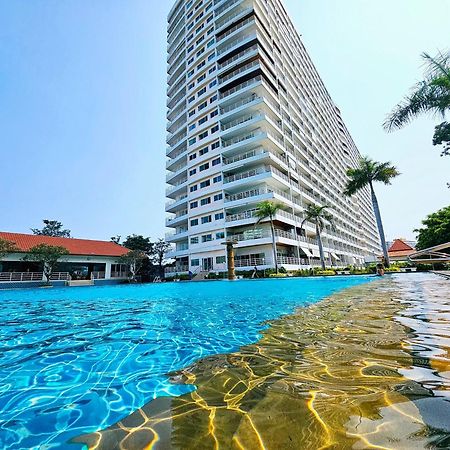 View Talay 5 Jomtien Beachfront Pattaya Esterno foto